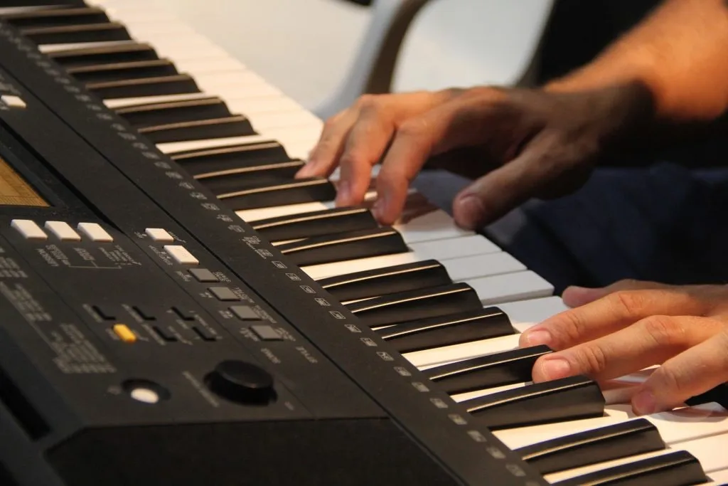 Capa: Baixar Curso Tecladista Iniciante Danilo Breda: Aprenda a Tocar Piano