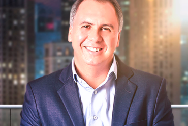 Conexão com a Riqueza: Ideias Milionárias de Marcos Trombetta