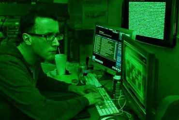 Capa do curso Web Hacking na Prática Crowsec com foco em segurança web e ethical hacking