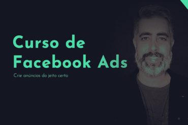 Tela de computador exibindo o curso de Facebook Ads da RocketAds com gráficos de performance.