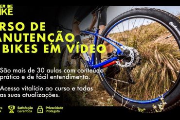 Homem realizando manutenção em bicicleta com ferramentas, curso Viver de Bike
