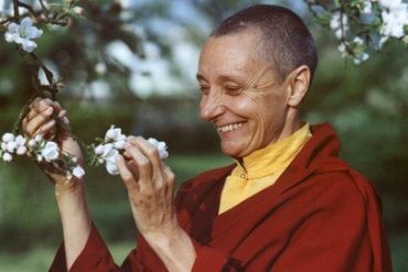 Capa do curso Diário Ansiedade de Douglas Pádua, treinamento para controle da ansiedade e liberdade mental.